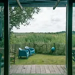 Hébergement de vacances Rustic Getaway W Bikes