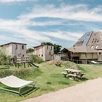 Rustic Getaway W Bikes Hébergement de vacances Callantsoog