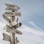 Rustic Getaway W Bikes Hébergement de vacances *