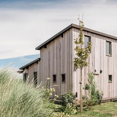 Rustic Getaway W Bikes *