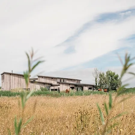 Rustic Getaway W Bikes Casa de Férias *